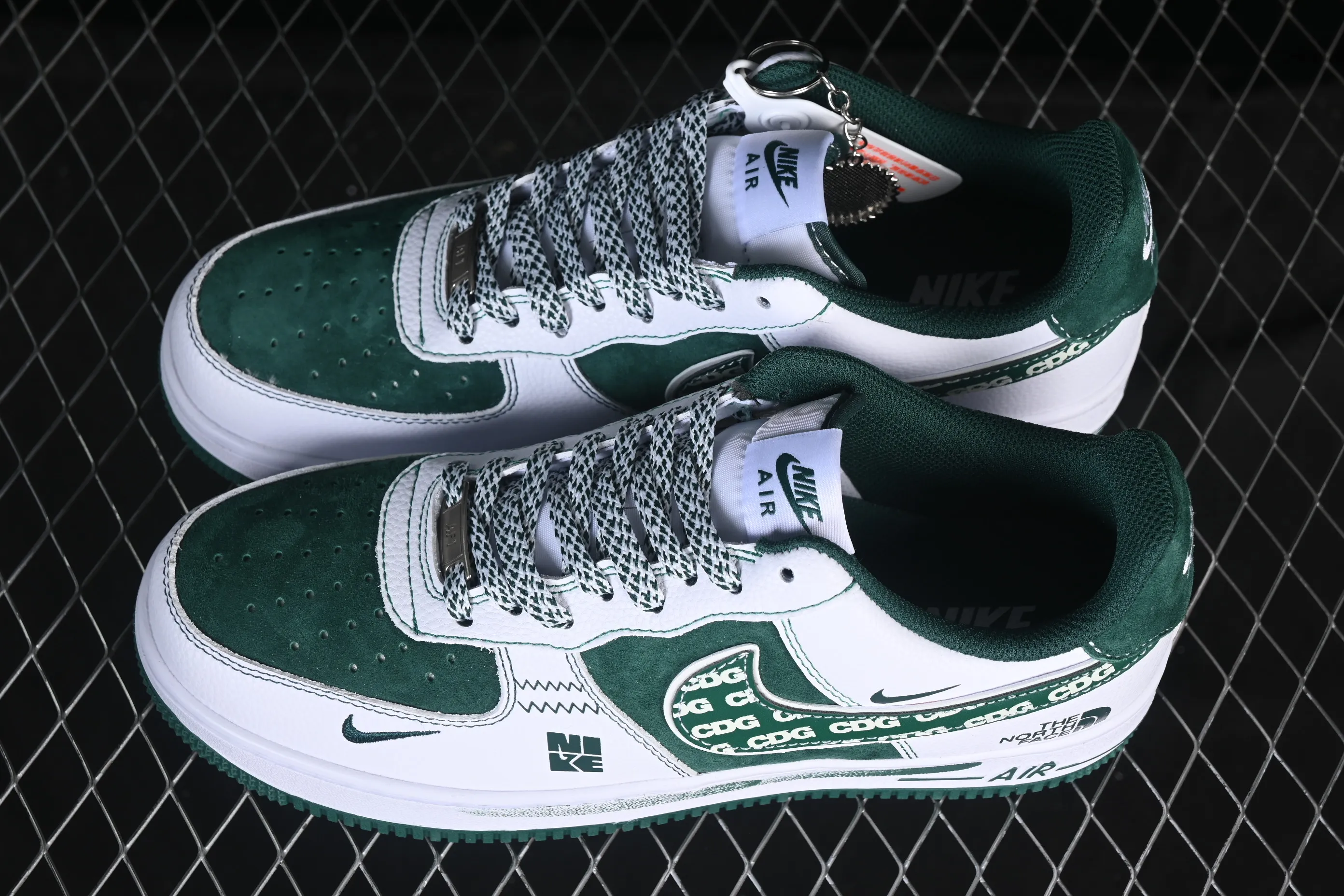 All categories Nk Air Force 1 Air Force series Nk Air Force 1 Low Air Force low top Nike Air Force 1'07 Low North Face joint Green Pig Eight suede Air Force 1 low top casual sneakers SU2305-561